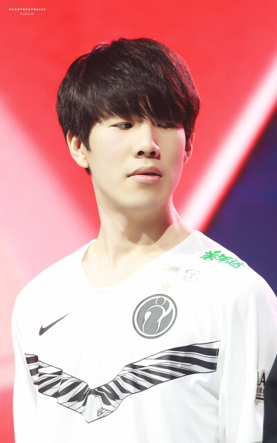 LCK常规赛结束：KT 17胜1负领跑，Zeka、Canyon并列POG