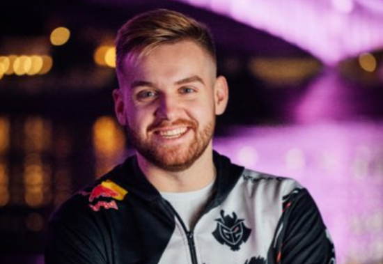 Fear离开了 Passion UA 的阵容，加入 CS2