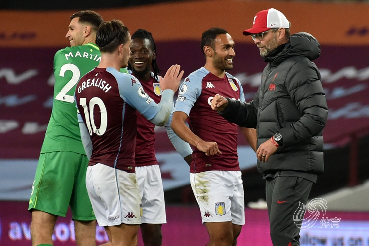 EPL S20 小组赛：有惊无险，小蜜蜂 2-0击败ATOX